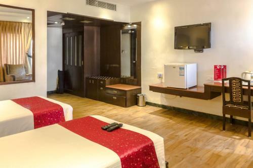 Hotel Royal Regency Lifotel By Crossway