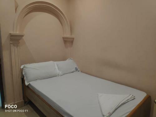 Hostal J.j.s Park Inn Guest House