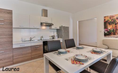 Apartamentos Laurea & Casia