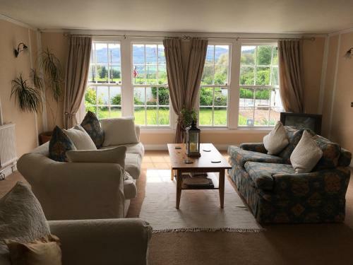Hostal Coshieville House