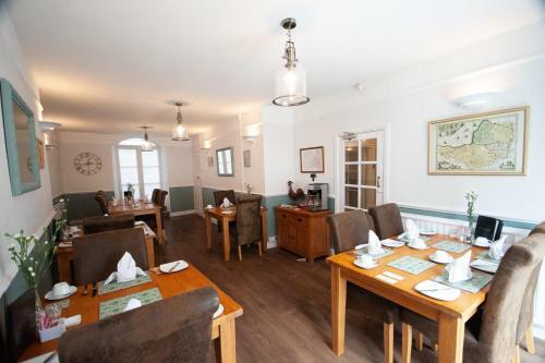 Hostal Exmoor House