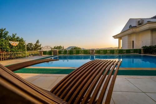 Milez Sultan Luxury Villa By Solo Villa