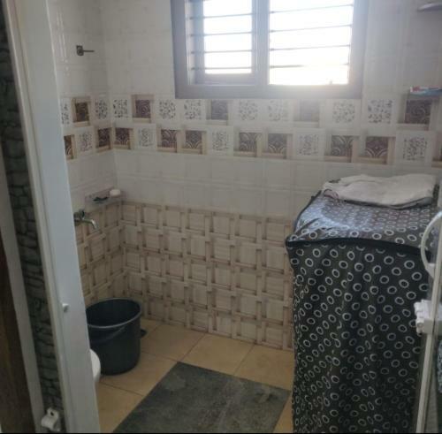 Hostal Sun Shine Guest House