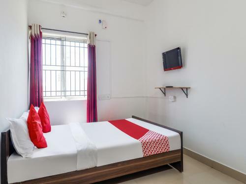Oyo Flagship 83216 Milano Hotel Mysore