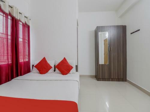 Oyo Flagship 83216 Milano Hotel Mysore