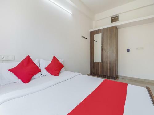Oyo Flagship 83216 Milano Hotel Mysore