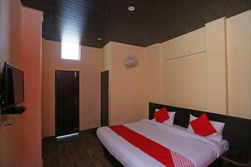 Hotel Oyo 29109 Mussoorie Hikes