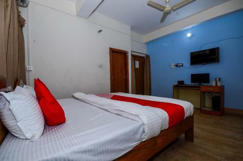 Oyo Flagship 50124 Hotel Jovial Adabari