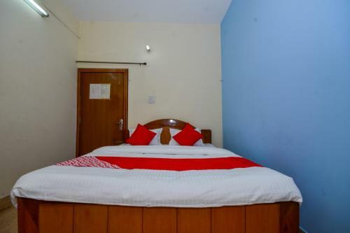 Oyo Flagship 50124 Hotel Jovial Adabari