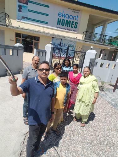 Bed & Breakfast Ekaant Homes (dhouladhar Suite)