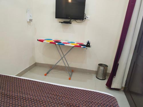 Hotel Guru Surbhi