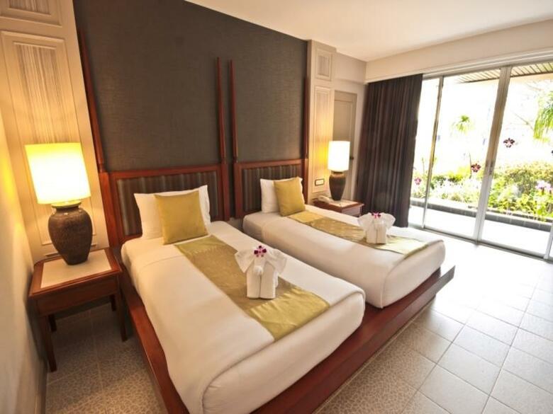 Hotel Phuket Orchid Resort