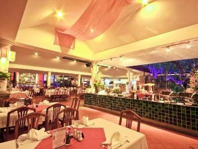 Hotel Phuket Orchid Resort