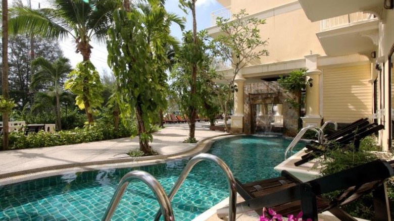 Hotel Front Village Phuket