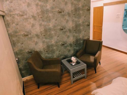Luxe Hotel