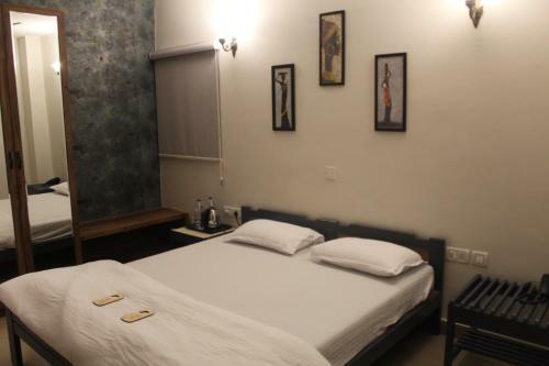 Luxe Hotel