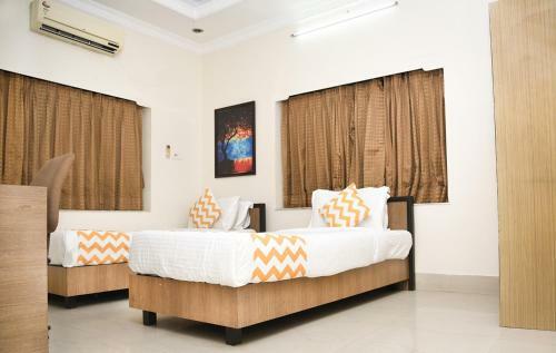 Hostal Crossroads Apartment Hotel