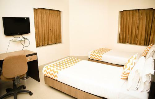 Hostal Crossroads Apartment Hotel