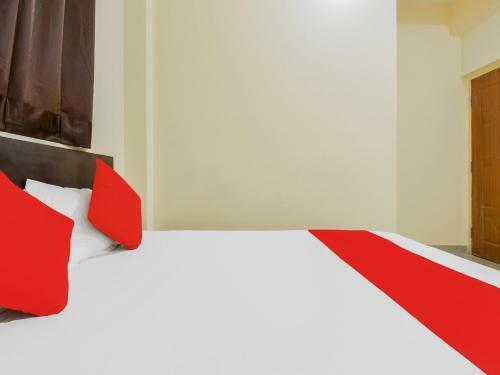 Hotel Oyo 84806 Swarna Palace