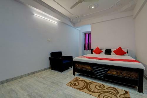 Hotel Oyo 16360 Green Homes