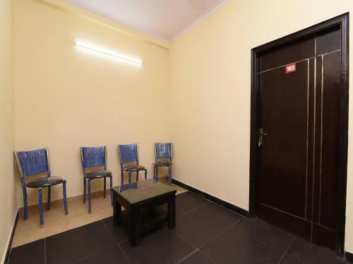Hotel Oyo 18282 Kanchan Villa