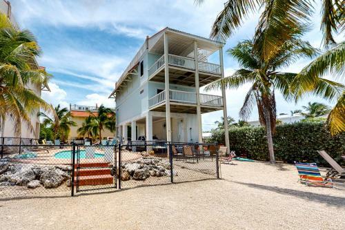 Villa Cool Water Retreat & Dolphin Cove