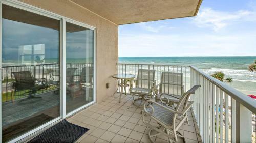 Sea Coast Gardens 401 By Teeming Vacation Rentals