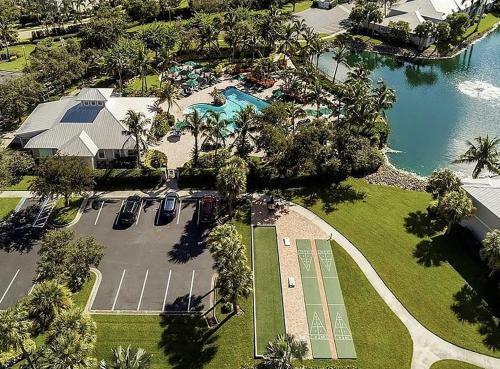Apartamento Greenlinks Golf View Villa At Lely Resort