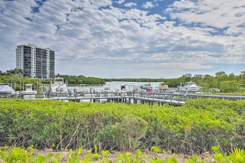 Apartamento First-floor Naples Condo About 3 Mi To Beaches!