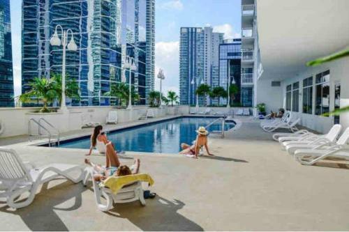 Apartamento Stunning 2br Penthouse Brickell/direct Oceanview!!
