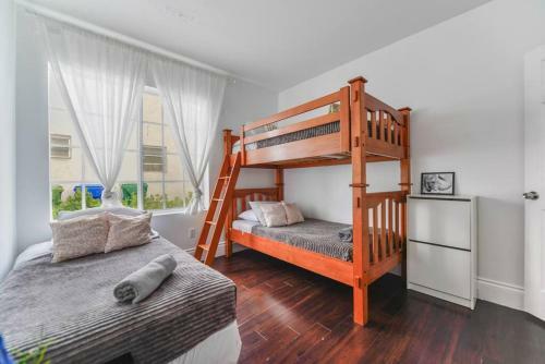 Desing House 5 Bedrooms-15 Min From The Beach