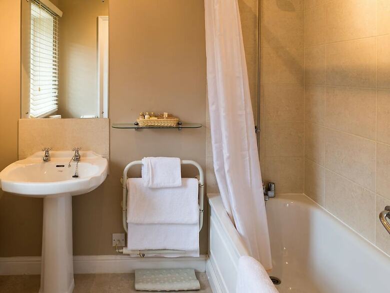 Guyers House Hotel