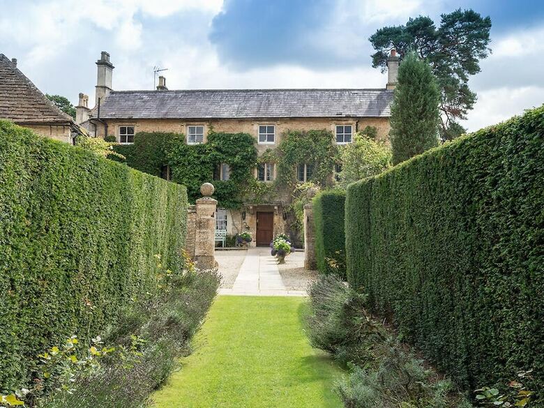 Guyers House Hotel