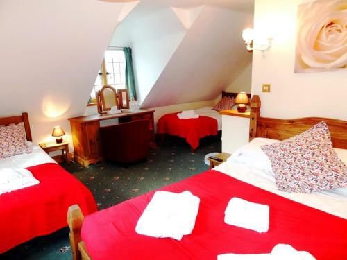 The George Inn & Millingbrook Lodge