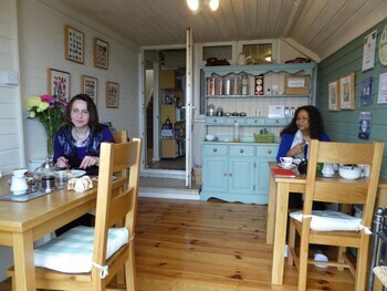 Dean Valley Panorama Bed & Breakfast