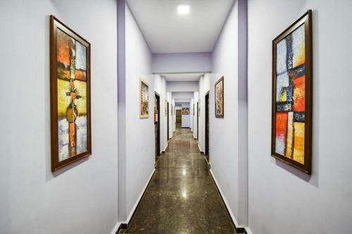 Hotel Golden - I