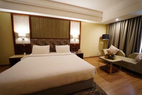 Hotel Babylon Capital
