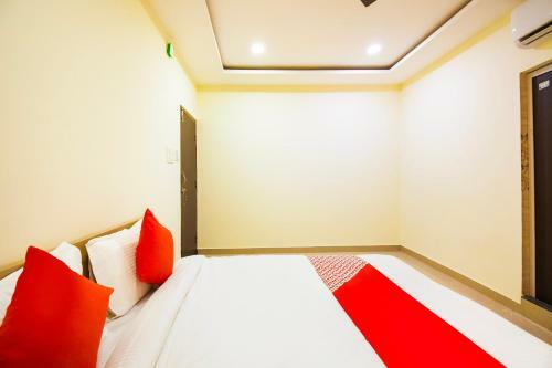 Oyo Flagship 45586 Hotel Airport Inn