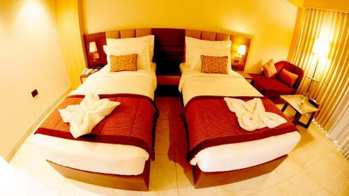 Hotel Pahadi