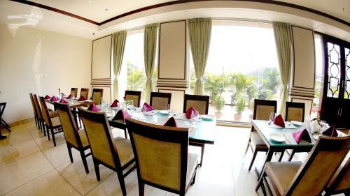 Hotel Pahadi
