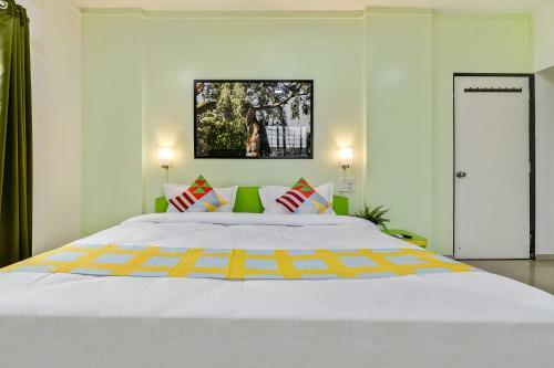 Hostal Oyo Home 60336 Elegant Stay Baner
