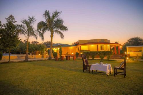 Hotel Ranthambore Tiger Inn Comfort Resort