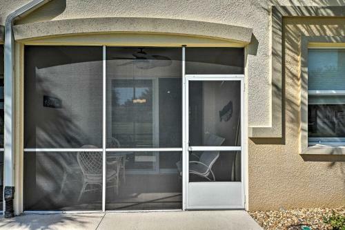 Palm Coast Condo With Pool About 3 Mi To The Beach!