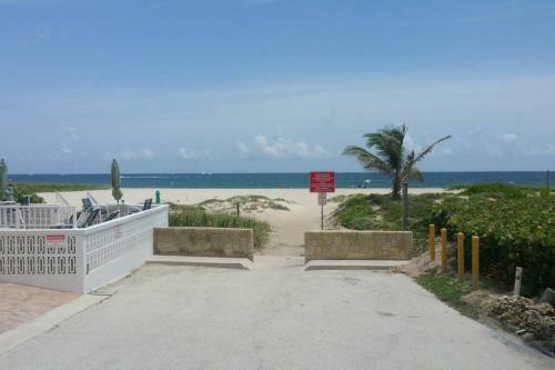 Apartamento 3249 Ne 10th St. Pompano Beach Fl 33062 Apt. A