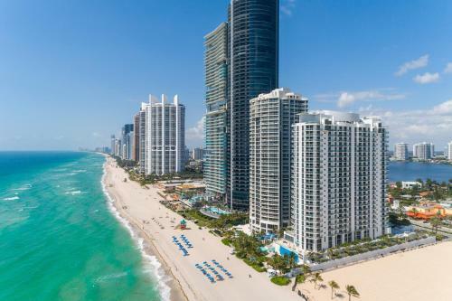 Apartamento Sunny Isles 1bdr Sea View And Pool