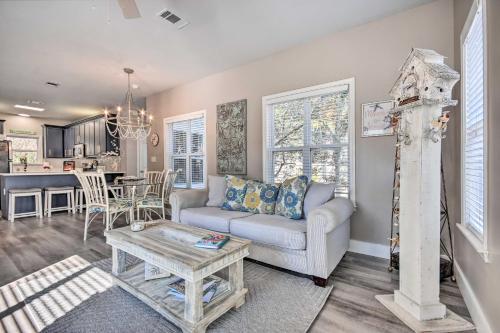 Santa Rosa Beach Cottage Walk To Beaches!