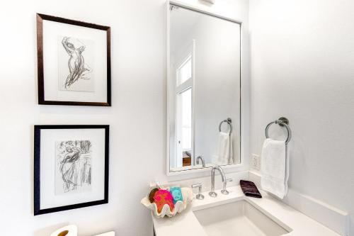 Seagrove Beach - Seabee Beach Retreat
