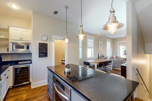 Seagrove Beach - Seabee Beach Retreat