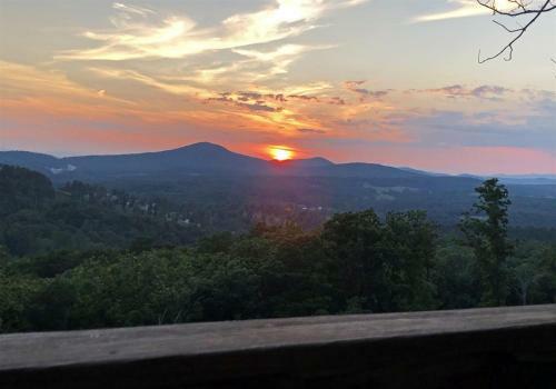 Heavenly Outlook- Blairsville Ga