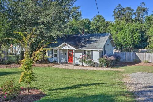 Luxe Cottage With Fire Pit Less Than 4 Mi To Olde Towne